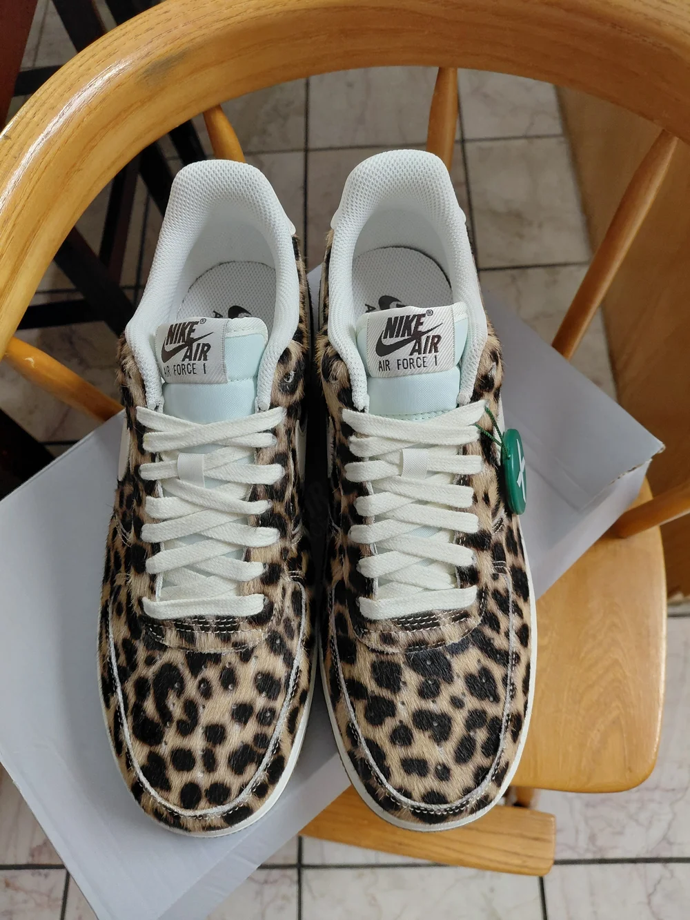 Nike low top